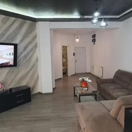 Aparthotel Charming 2 With Pool 5 Minute Pana La Plaja