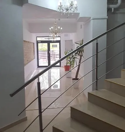 Aparthotel Charming 2 With Pool 5 Minute Pana La Plaja